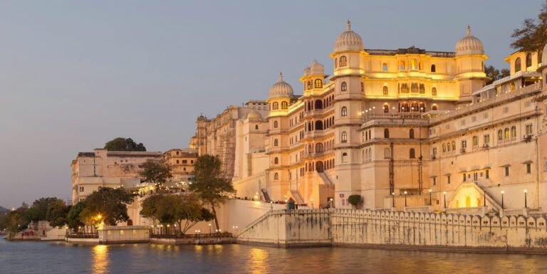 Everything you need to know before planning your Udaipur Trip.