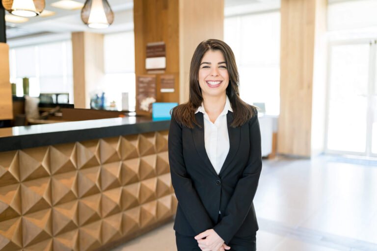 Hospitality Hacks: 8 Crucial Front Desk Training Tips