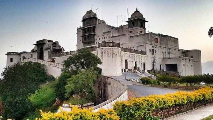 Udaipur Sightseeing Tour