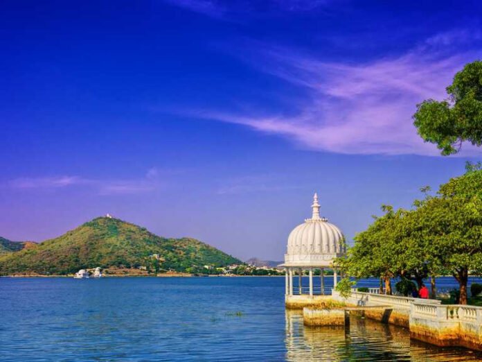 Taxi Service in Udaipur