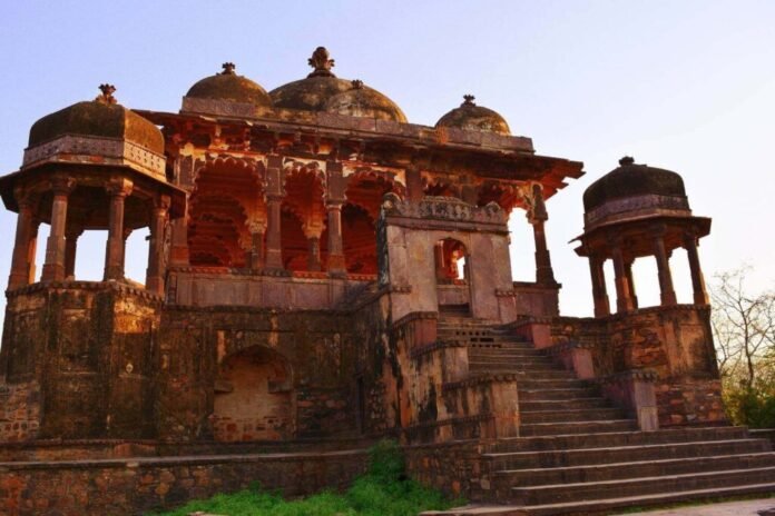 Raj Bagh Ruins